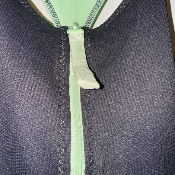 - Fabletics Zip front racerback one piece Small - Picture 7 of 8